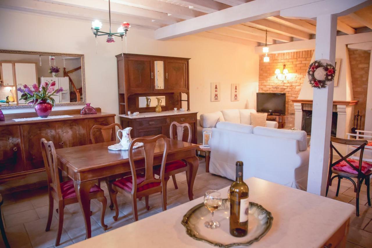 Traditional House In The Centre Of Vasiliki Extérieur photo